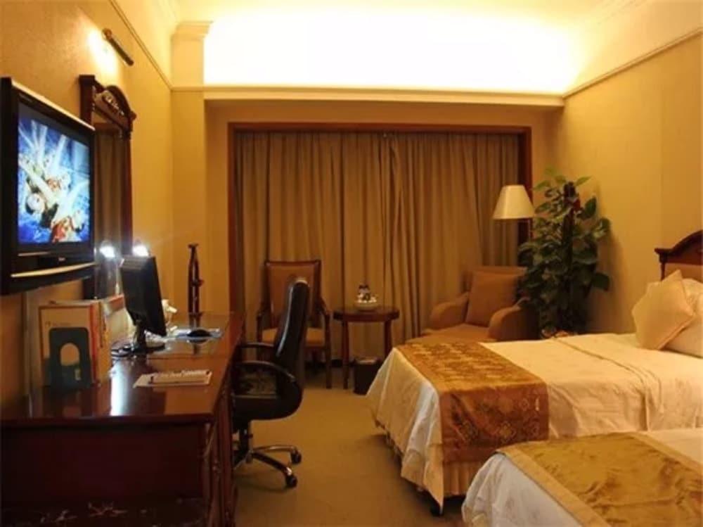 Sunshine Holiday Hotel Fuzhou Фучжоу Екстериор снимка