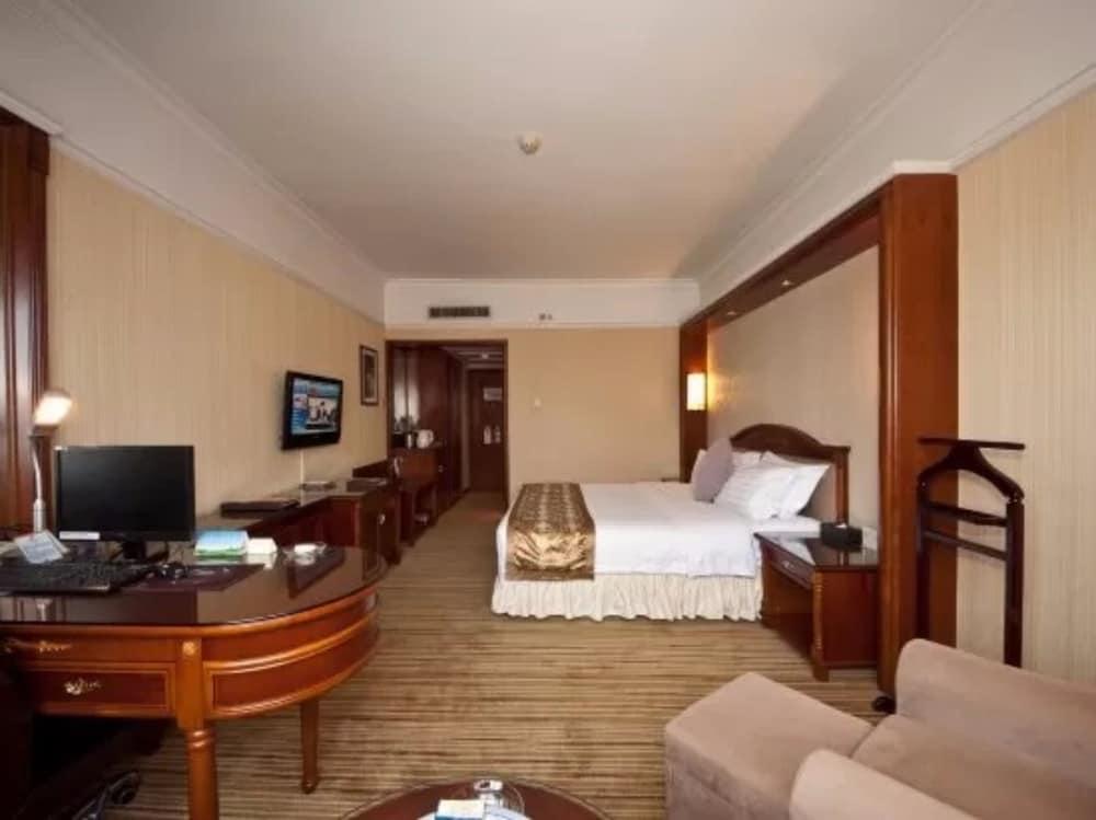 Sunshine Holiday Hotel Fuzhou Фучжоу Екстериор снимка