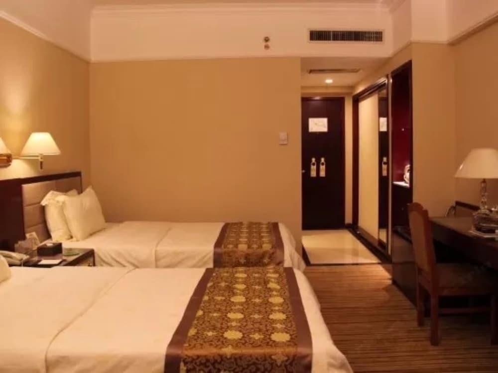 Sunshine Holiday Hotel Fuzhou Фучжоу Екстериор снимка
