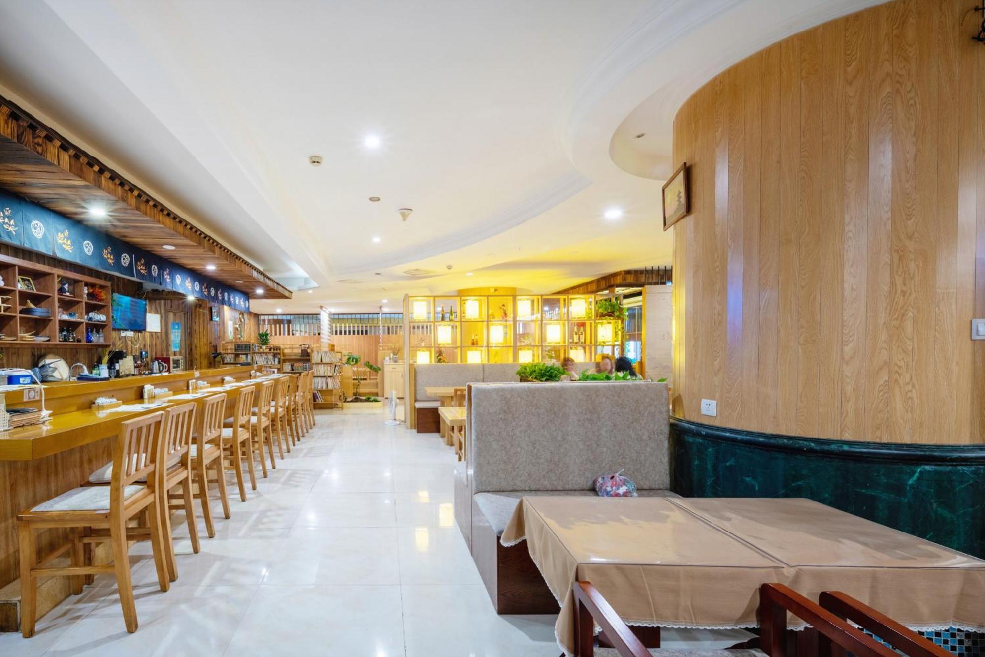 Sunshine Holiday Hotel Fuzhou Фучжоу Екстериор снимка