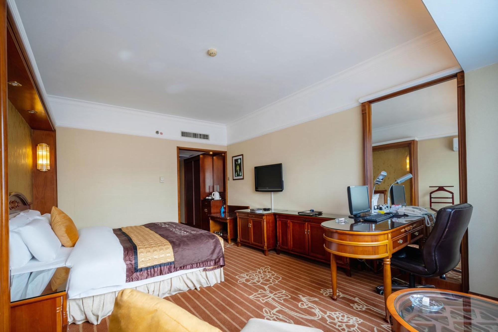 Sunshine Holiday Hotel Fuzhou Фучжоу Екстериор снимка