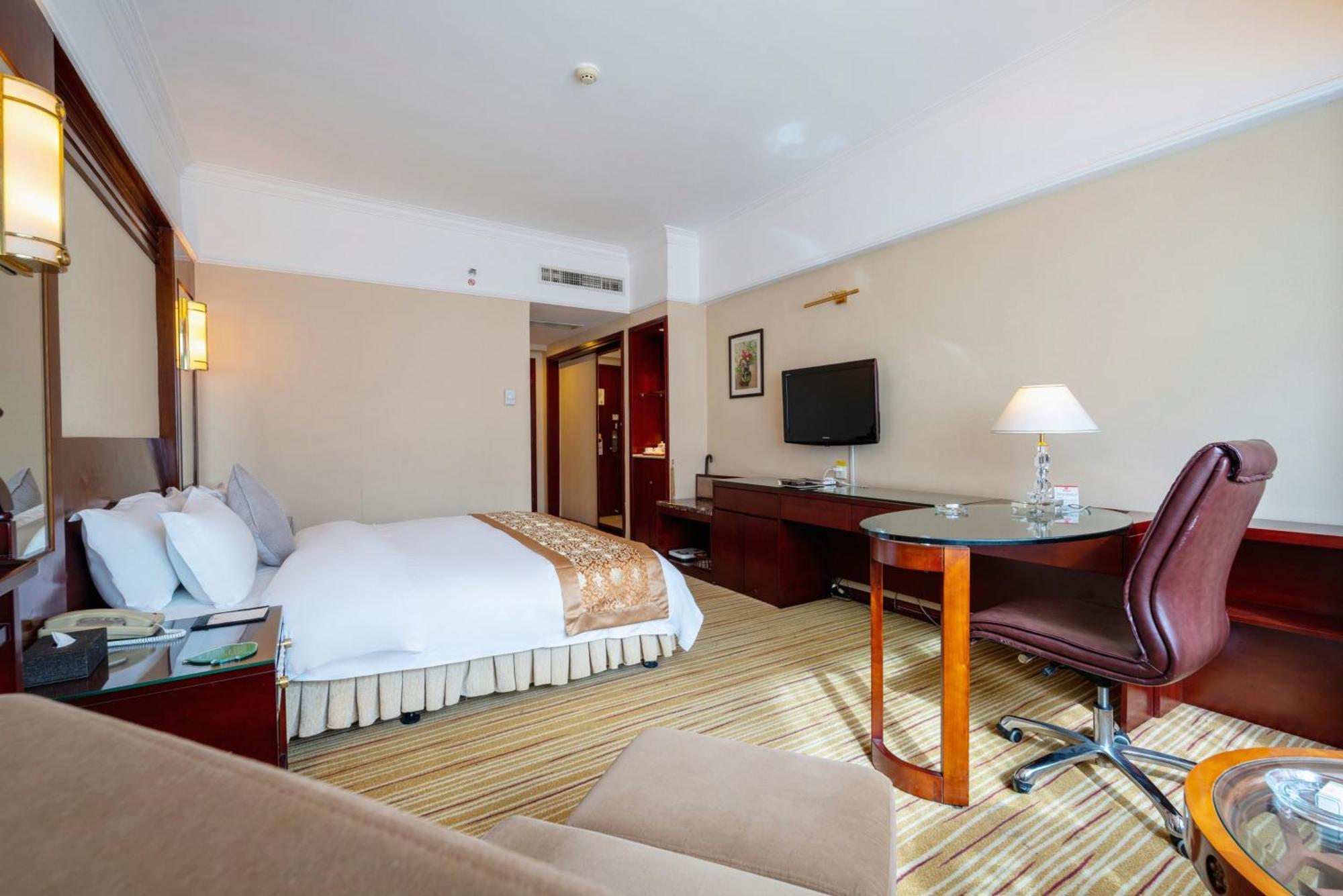Sunshine Holiday Hotel Fuzhou Фучжоу Екстериор снимка