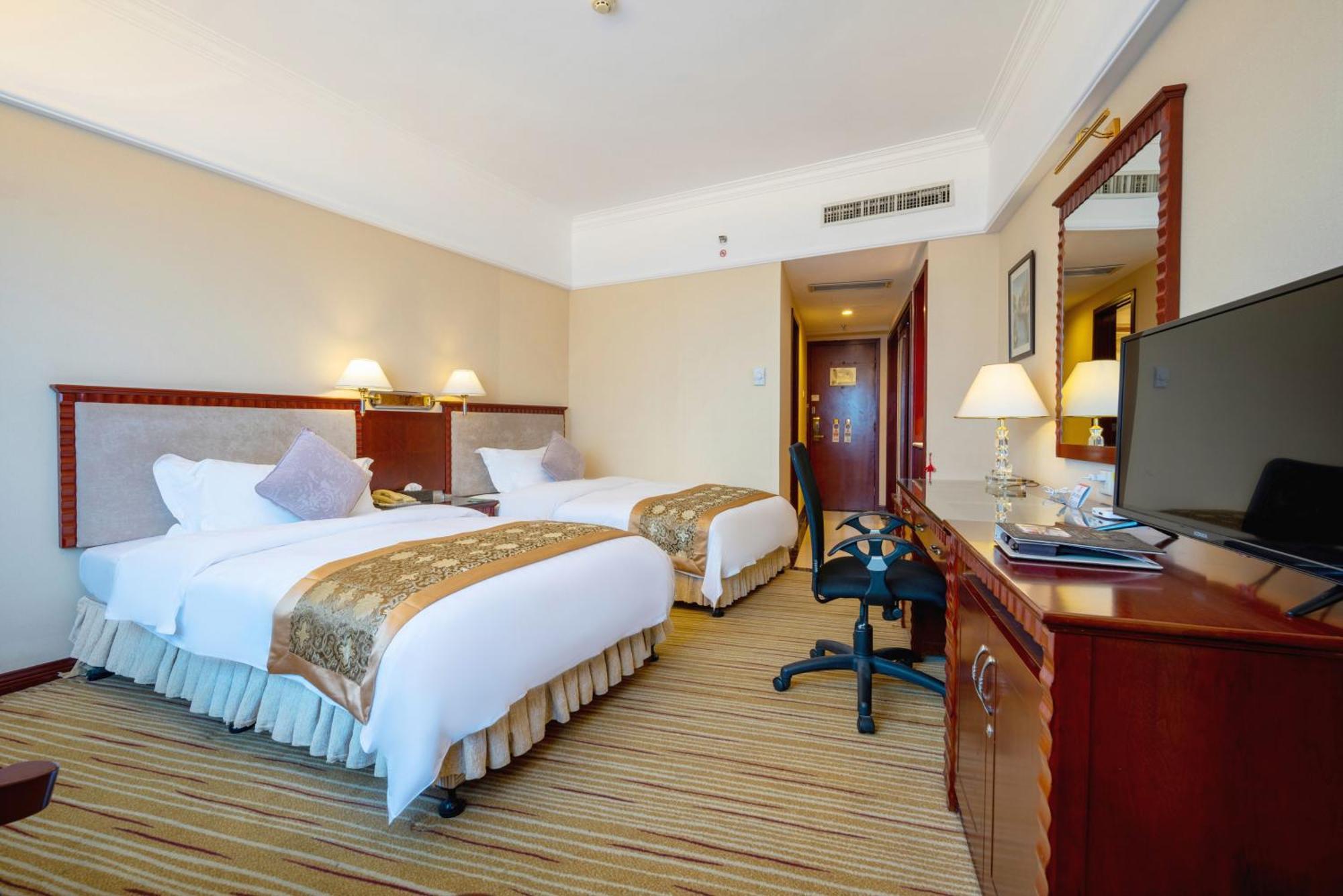 Sunshine Holiday Hotel Fuzhou Фучжоу Екстериор снимка
