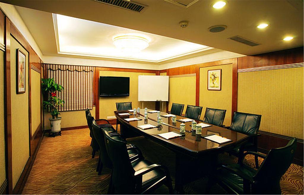 Sunshine Holiday Hotel Fuzhou Фучжоу Екстериор снимка