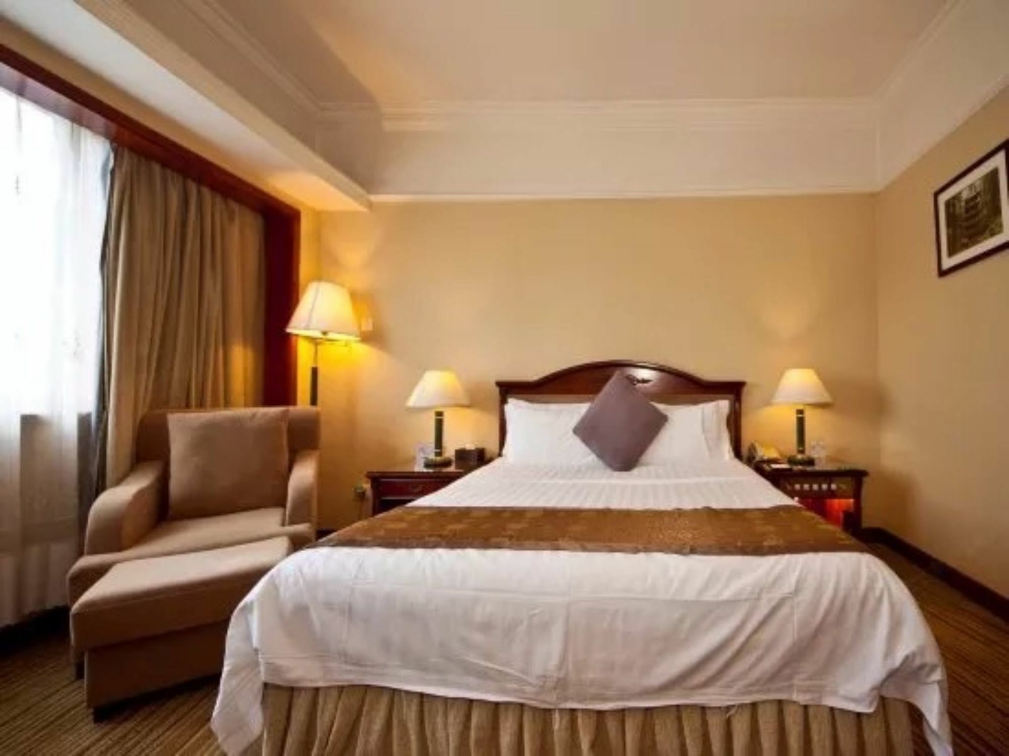 Sunshine Holiday Hotel Fuzhou Фучжоу Екстериор снимка